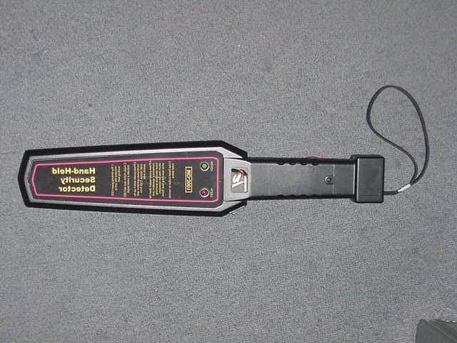 Hand-Held Security Detector - FCC ID QTC3001-1001 - Shanghai 21st Century Electronic Equipment Co., Ltd. (1)