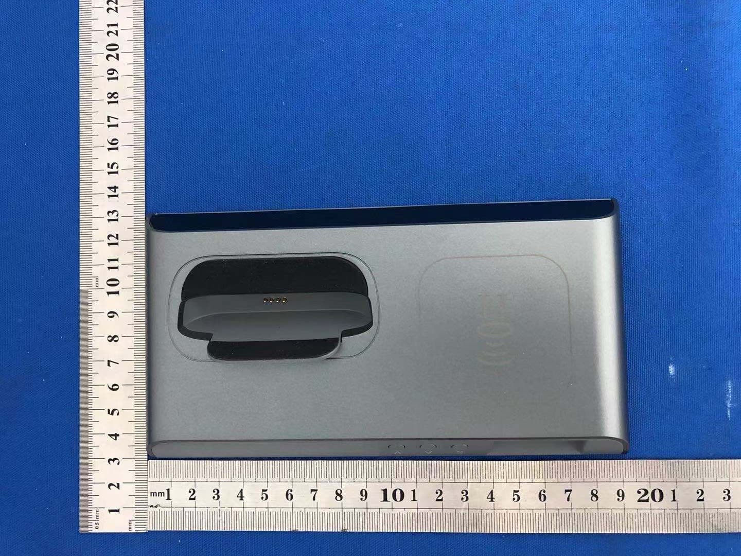HALO Wireless Charging Dock 10K - FCC ID QTG-HWCD - ZAGG Inc.