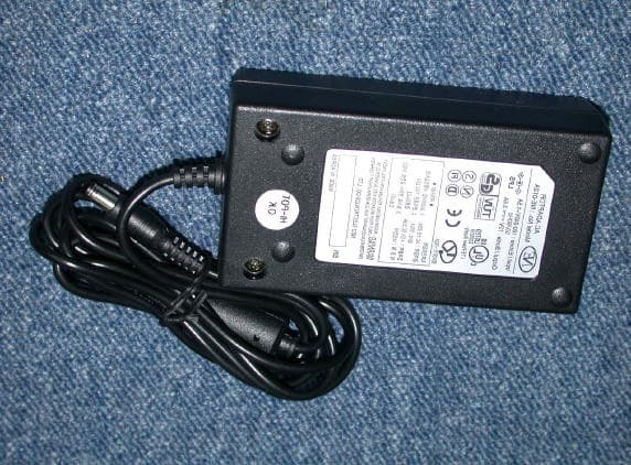 15'' TFT LCD TV/MONITOR - FCC ID QTHLN150X - T3 DIGITAL CO., LTD. (2)