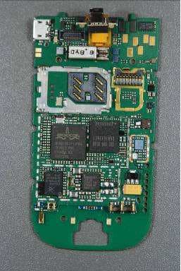 GSM 850/900/1800/1900 Cellular Telephone with BT - FCC ID QTLRM-497 - Microsoft Corporation (2)