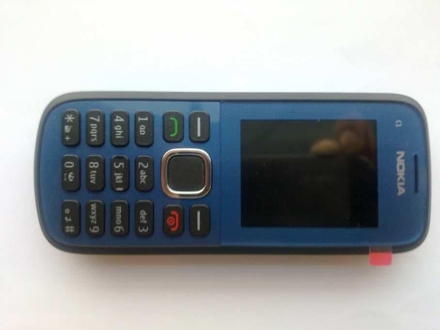 GSM 850/1900 Cellular Telephone with BT - FCC ID QTLRM-644 - Microsoft Corporation