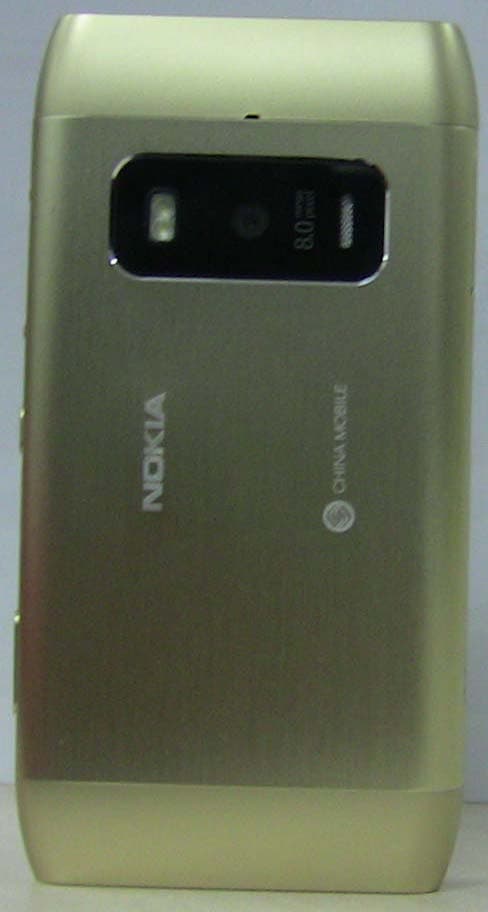 GSM 850/900/1800/1900 Cellular Telephone with BT/WLAN/FMTX - FCC ID QTLRM-679 - Microsoft Corporation