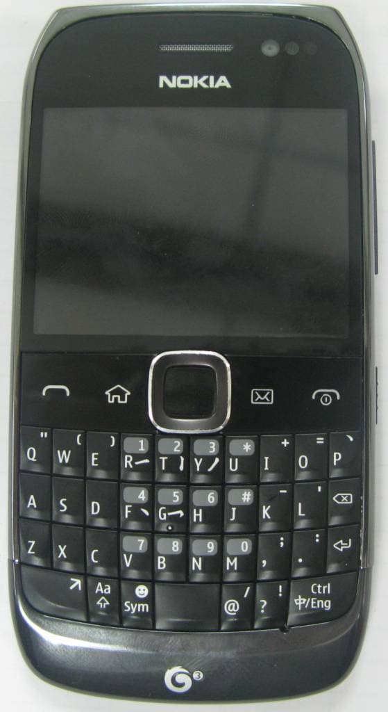 GSM 850/900/1800/1900 Cellular Telephone with BT/WLAN - FCC ID QTLRM-730 - Microsoft Corporation