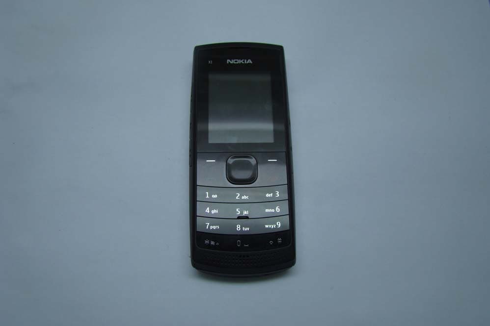 GSM 850/1900 Cellular Telephone - FCC ID QTLRM-733 - Microsoft Corporation (2)