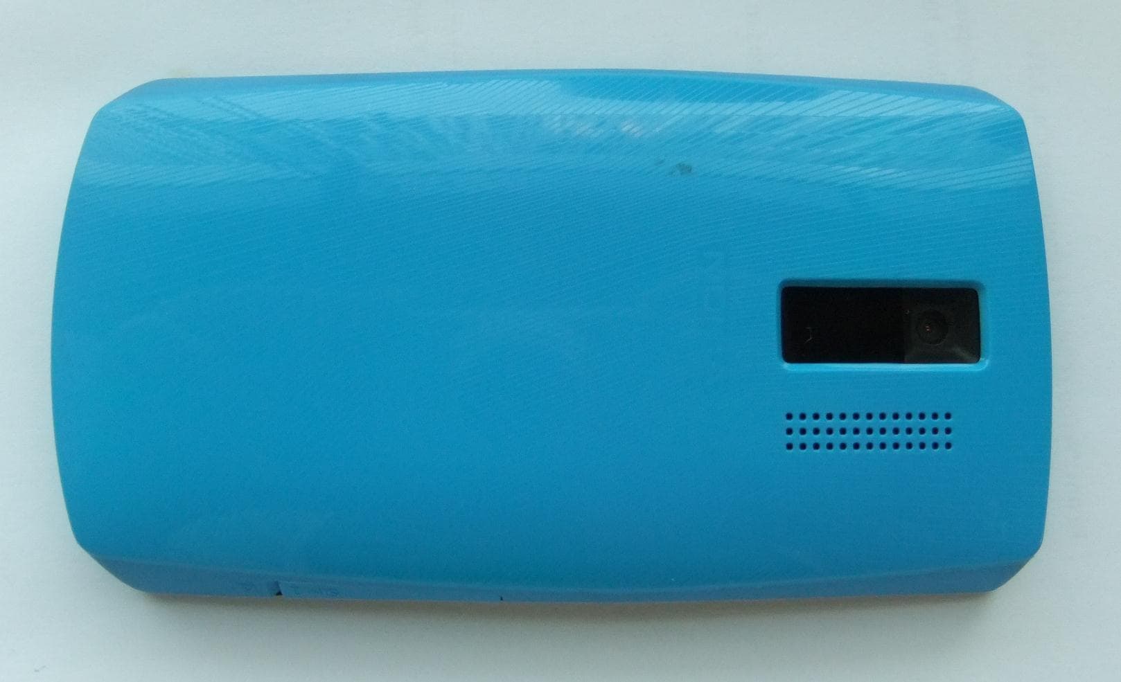 GSM Cellular Phone with Bluetooth - FCC ID QTLRM-864 - Microsoft Corporation