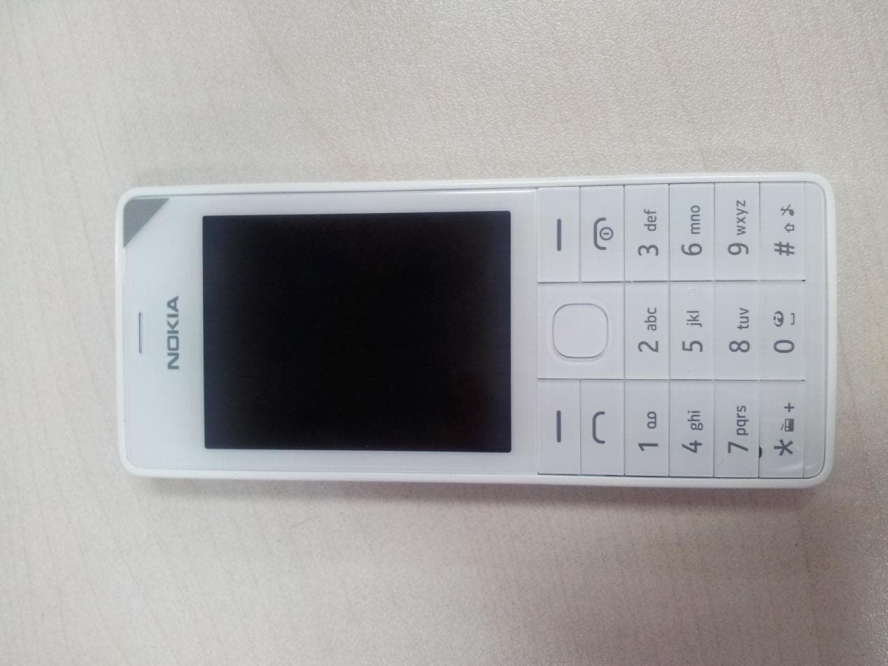 GSM cellular phone w/BT - FCC ID QTLRM-953 - Microsoft Corporation (2)