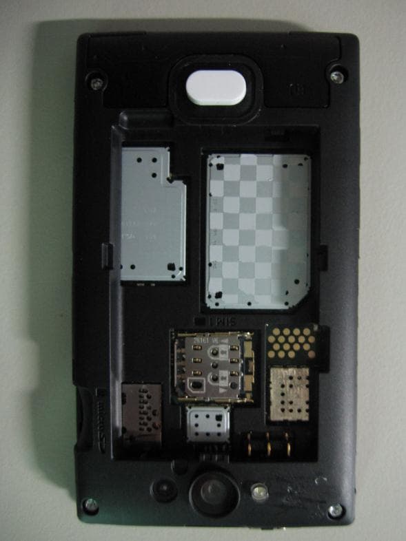 GSM-WCDMA cellular phone w/BT and WLAN - FCC ID QTLRM-959 - Microsoft Corporation (2)