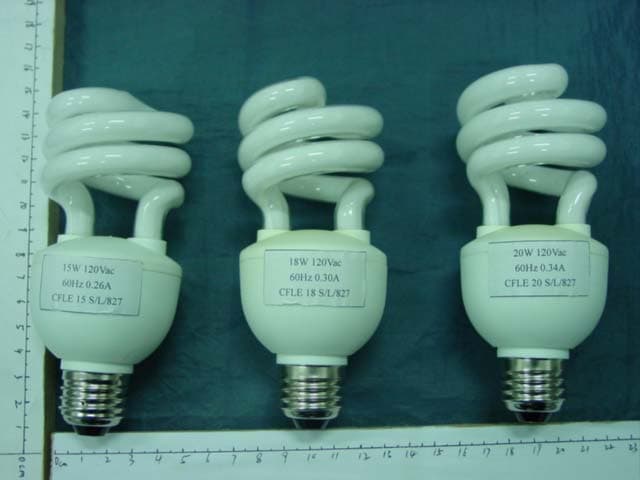 energy saving lamp - FCC ID QTUSL1526 - Everlite Electric Industries Corp.