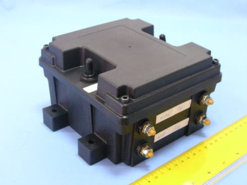 Wireless Power Drive Control - FCC ID QUUWK4 - Superwinch, LLC