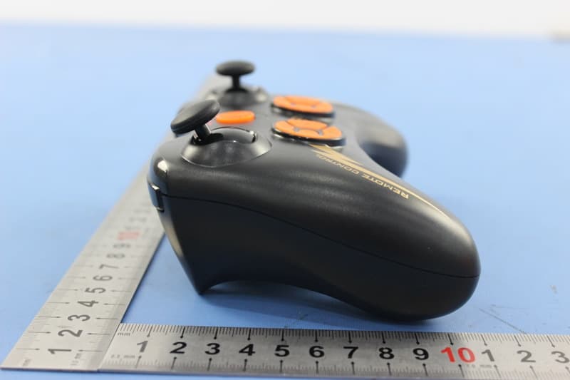 Sky Thunder RC D63 Raptor-runner drone4.5Ch 2.4 GHZ - FCC ID QV7-GC887552-63 - GUANGDONG SYMA MODEL AIRCRAFT INDUSTRIAL CO., LTD (5)
