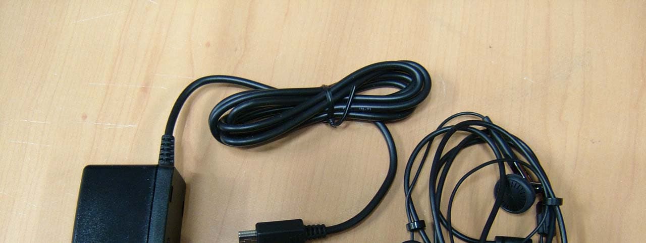 Bluetooth Stereo Headset - FCC ID QWGHSH200 - HASSNET Inc. (3)
