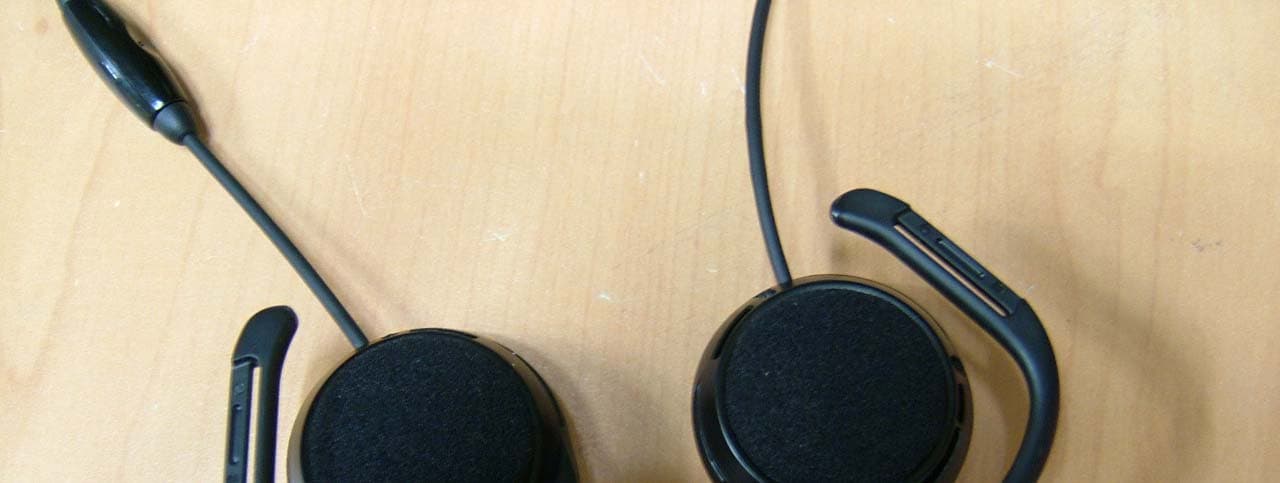 Bluetooth Stereo Headset - FCC ID QWGS300 - HASSNET Inc. (5)