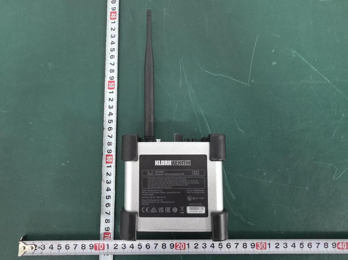 Wireless DI Boxes - FCC ID QWHDW20BR1 - Empower Tribe Commercial FZE (4)