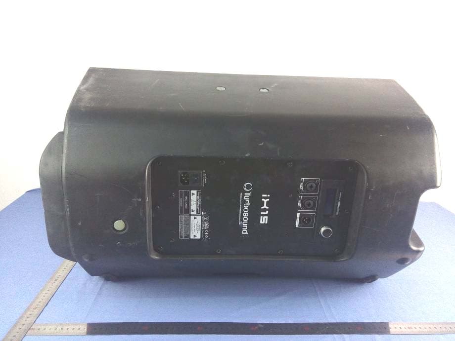 Powered Loudspeaker - FCC ID QWHIX12-15 - Music Tribe Commercial MY Sdn. Bhd.