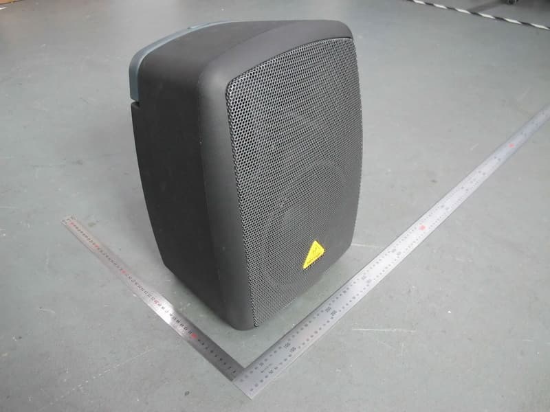 Portable PA System - FCC ID QWHMPA40BT - Music Tribe Commercial MY Sdn. Bhd.