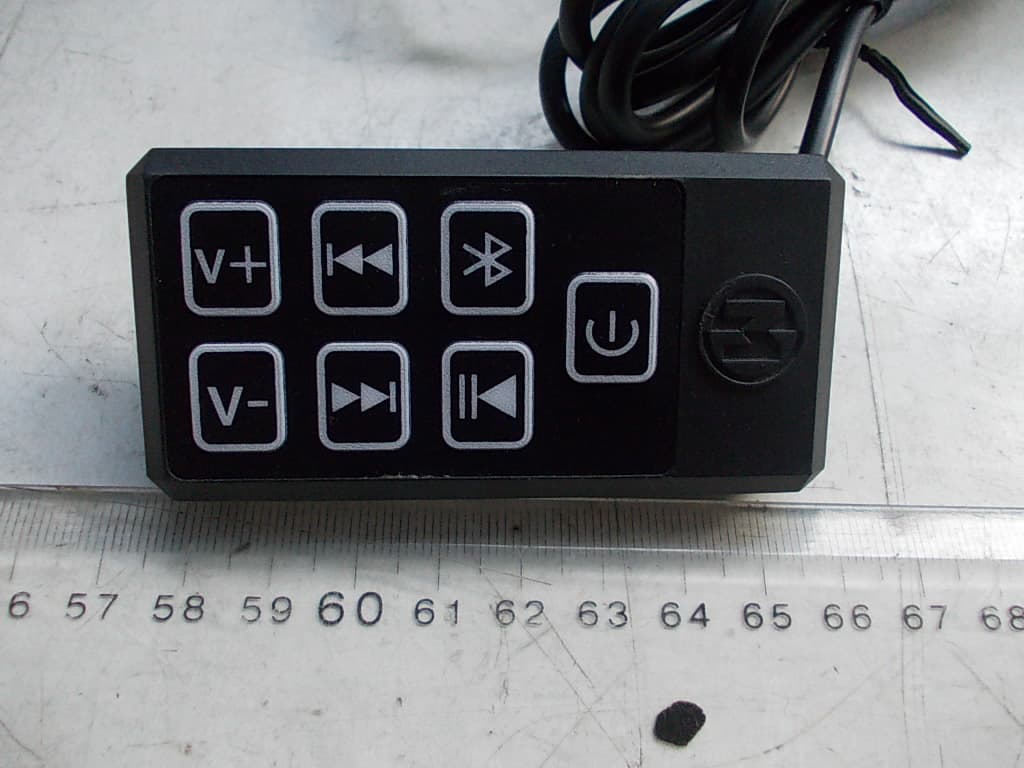 Bluetooth remote control - FCC ID QWI16-SABTS - AFCO INC. (3)