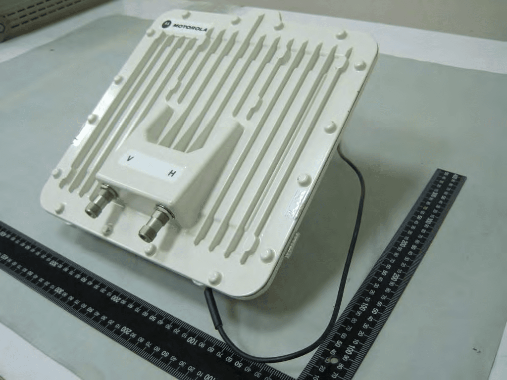 PTP250 Point to Point Broadband Wireless System - FCC ID QWP58250 - Cambium Networks Limited (4)
