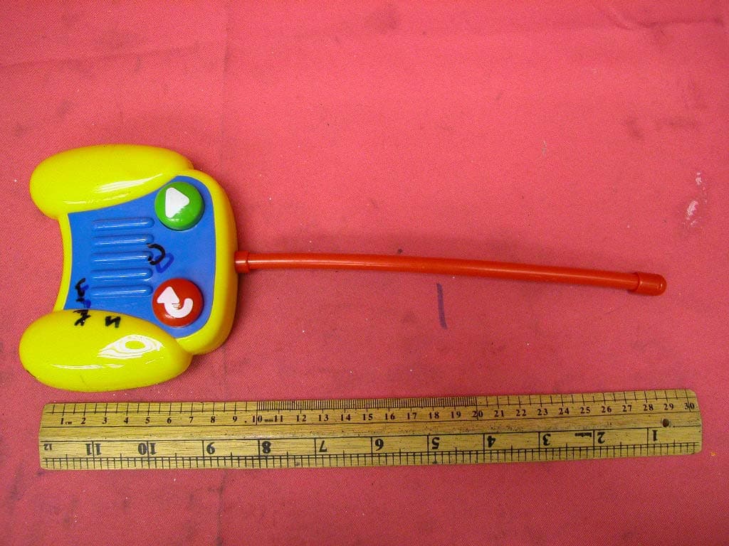 RC Car - FCC ID QWS8231 - BAO Ltd.