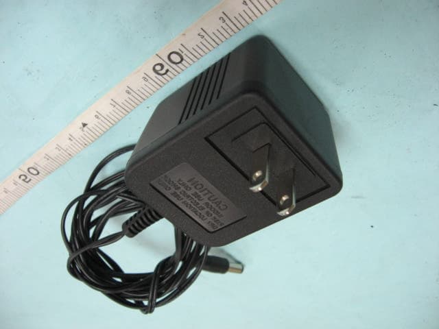 5.8 GHz Audio/Video Sender - FCC ID QWTAVS-5801T - Chung-Hsin Electric & Machinery Mfg. corp. (5)