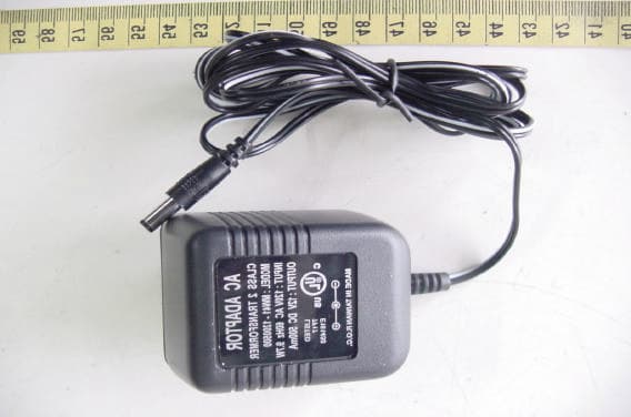 5.8GHz Video/Audio Sender - FCC ID QWTVS5811T - Chung-Hsin Electric & Machinery Mfg. corp. (2)