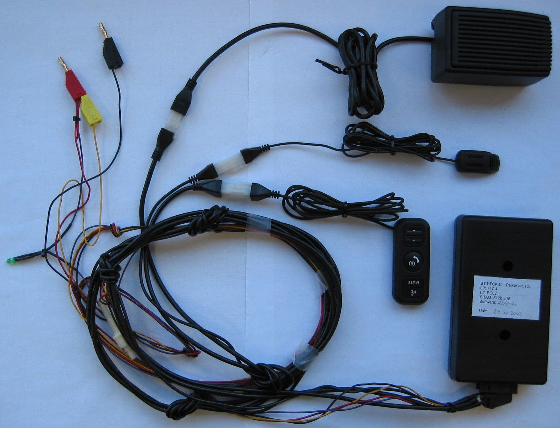 Bluetooth Headset BT-HFCK-C - FCC ID QWY-BTHCFK - VALEO Telematik und Akustik GmbH