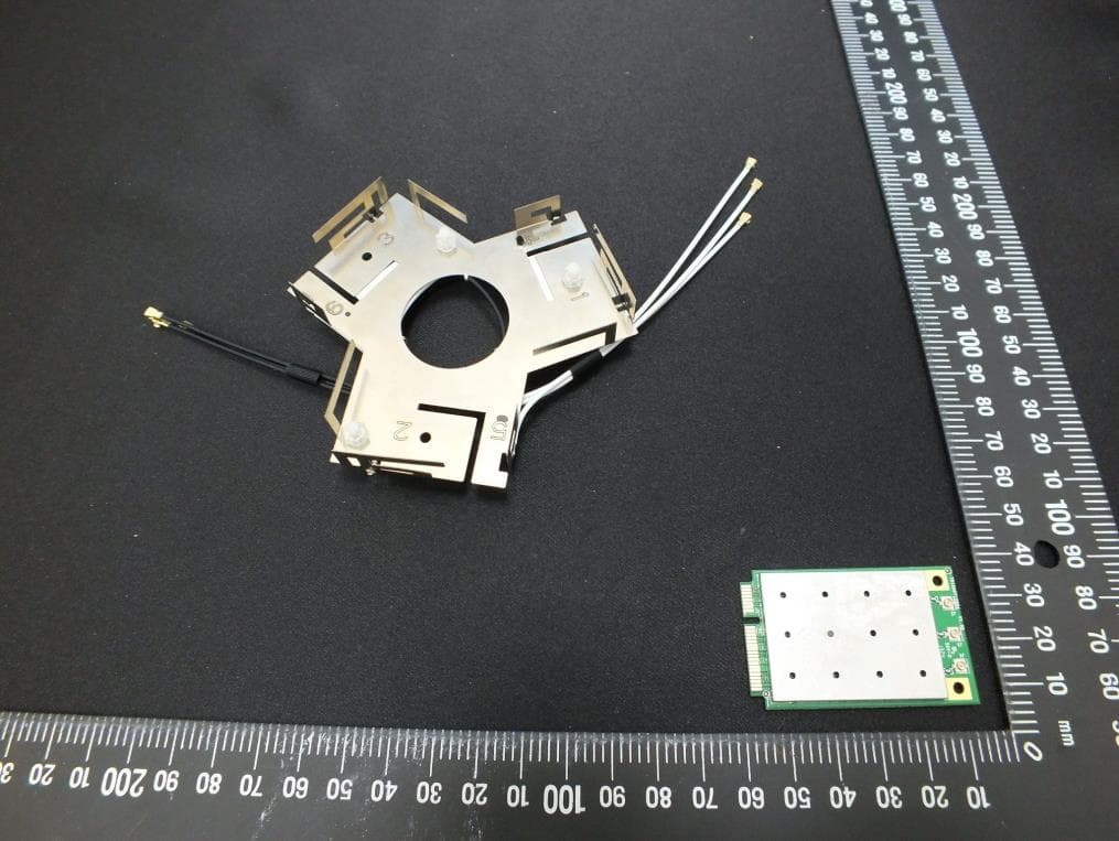 11ac 5G radio module - FCC ID QXO-AP3825E - Extreme Networks, Inc. (2)