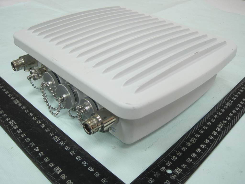 HiPath Wireless Outdoor Access Point - FCC ID QXO-OAP36B - Extreme Networks, Inc. (2)