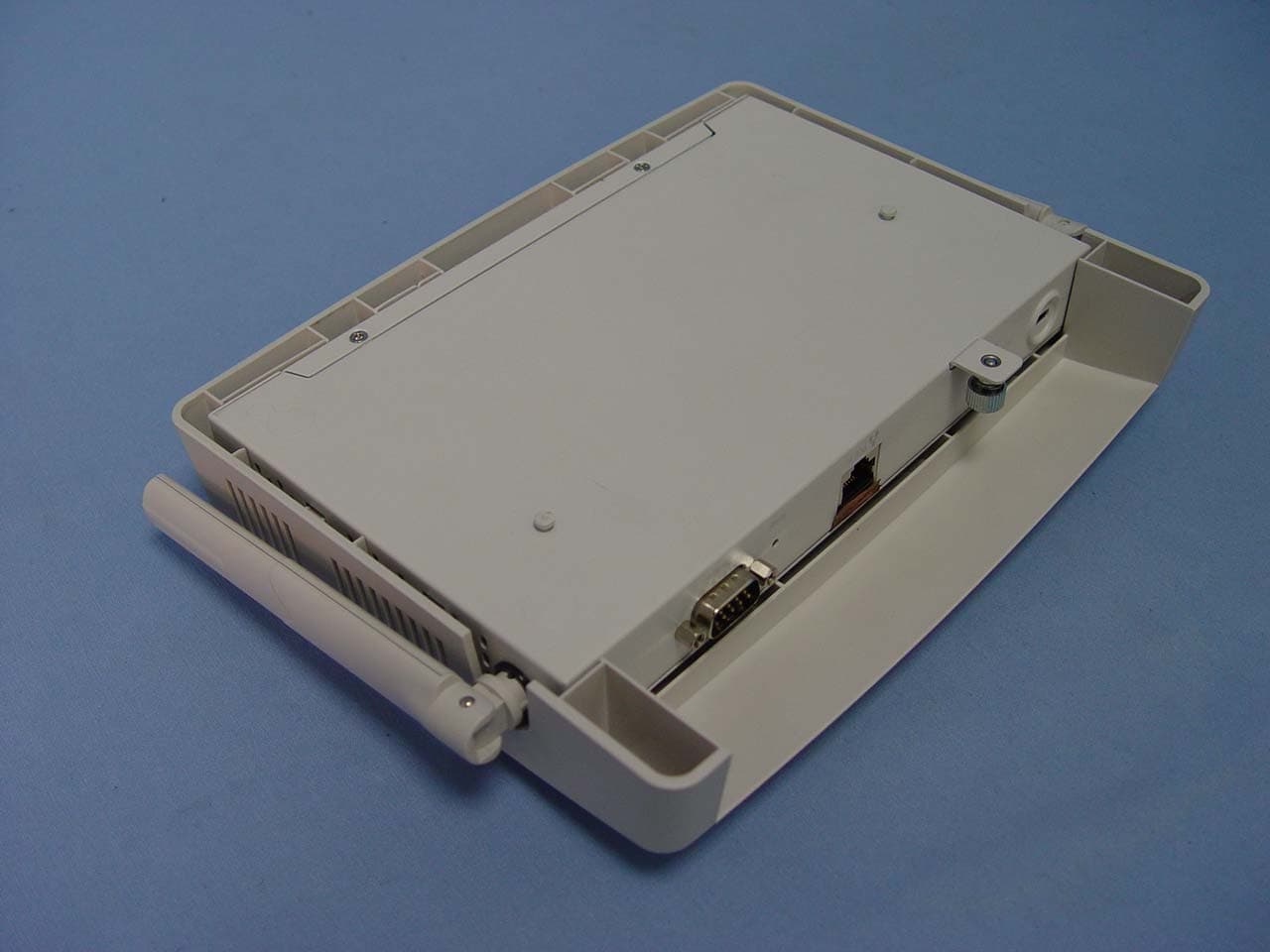 WLAN 11a+b/g Access Point - FCC ID QXO-RBT1002 - Extreme Networks, Inc. (3)