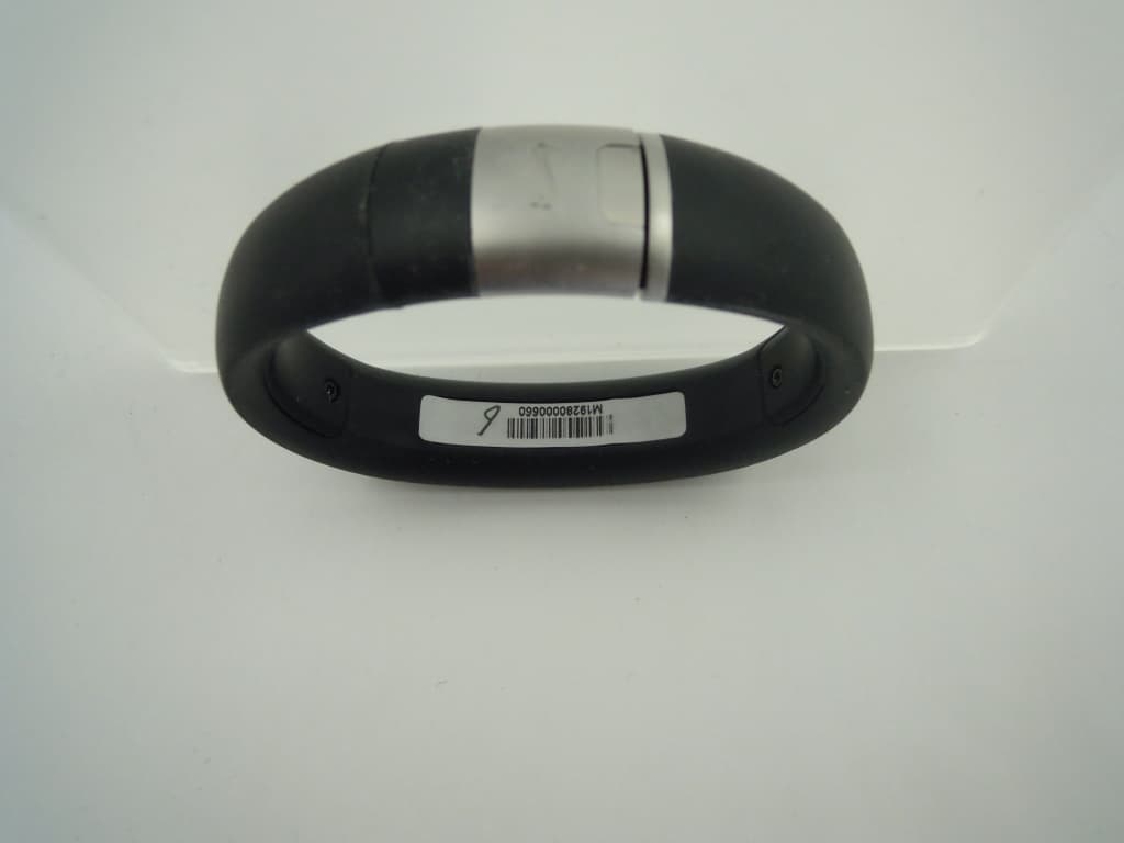 Nike+ FuelBand - FCC ID QYUM411 - Nike, Inc. (4)