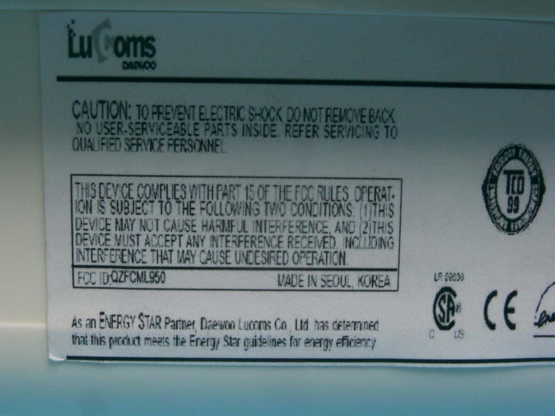 17" LCD Monitor - FCC ID QZFCML750 - DAEWOO Lucoms Co., Ltd