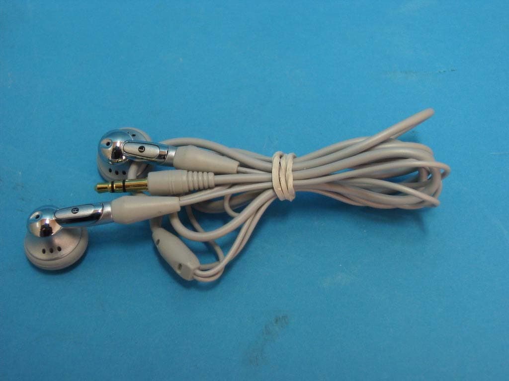 Digital Voice Recorder - FCC ID R28FSV-1000 - Forus Electronics Co., Ltd. (2)