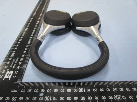 Bluetooth headset - FCC ID R2GL3 - Lezun Limited (3)