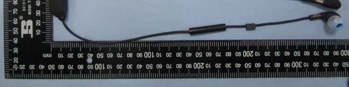 Bluetooth headset - FCC ID R2GL6 - Lezun Limited