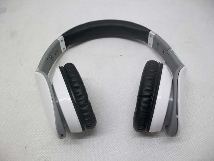 Bluetooth Headphone - FCC ID R2GLZ380 - Lezun Limited (3)