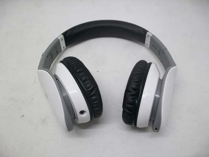 Bluetooth Headphone - FCC ID R2GLZ380 - Lezun Limited (5)