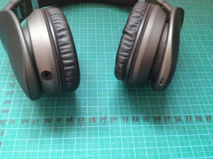 Bluetooth headset - FCC ID R2GLZ380B - Lezun Limited (3)