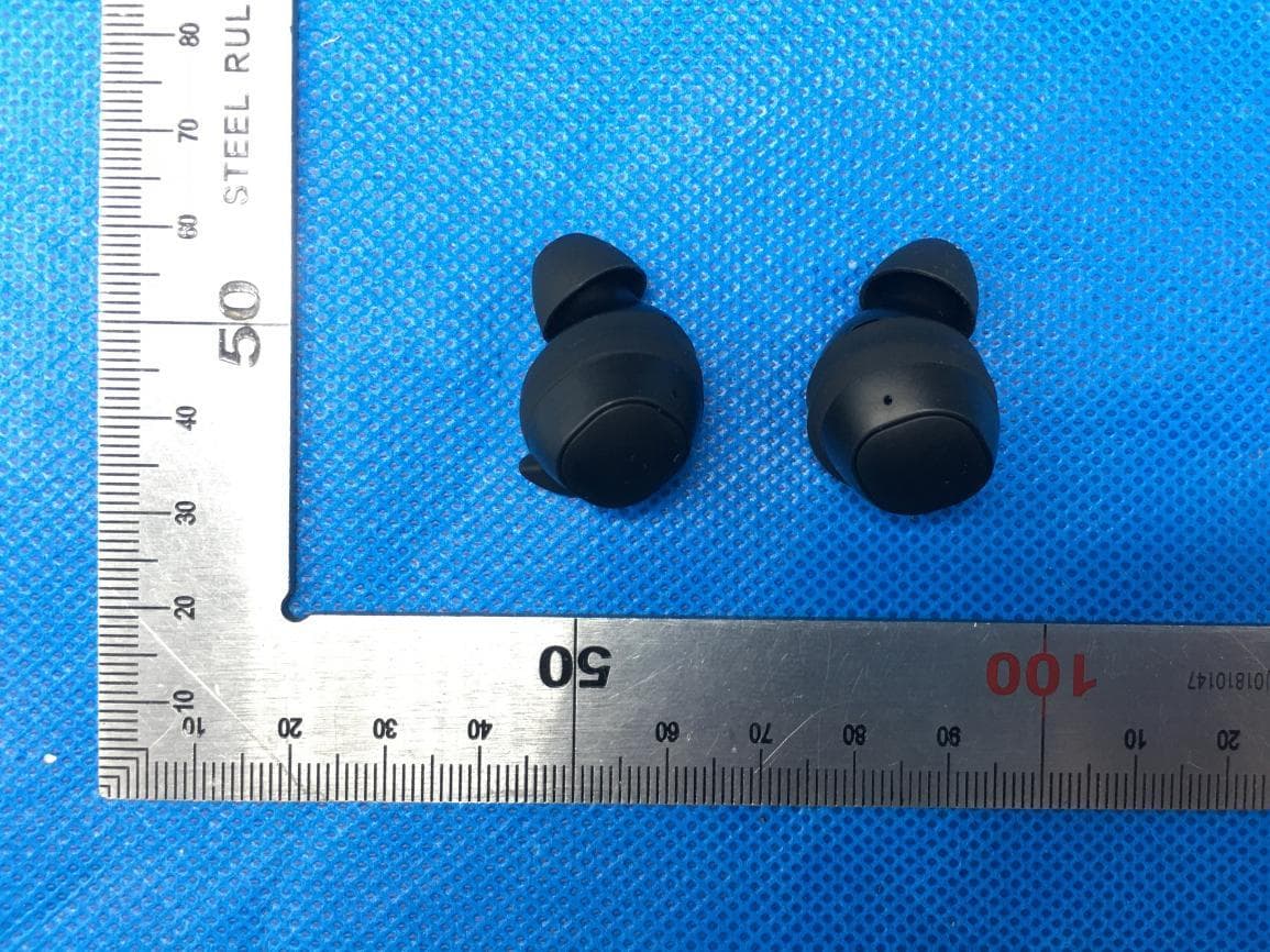 TWS Earphone - FCC ID R2M-TWS20 - AVLINK INDUSTRIAL CO., LTD (3)