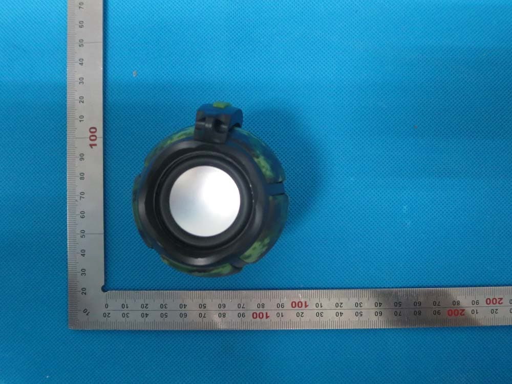 Bluetooth Speaker - FCC ID R2MHI-BOMB - AVLINK INDUSTRIAL CO., LTD (2)