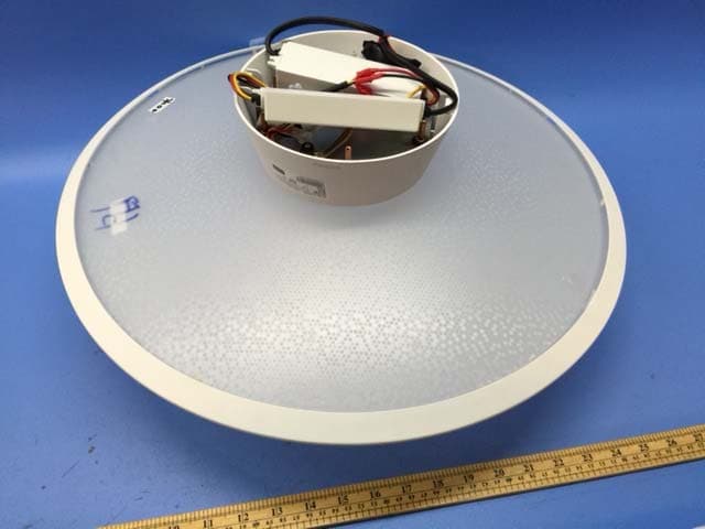 Ceiling Light - FCC ID R2WMMGEN131151 - Philips Consumer luminaires