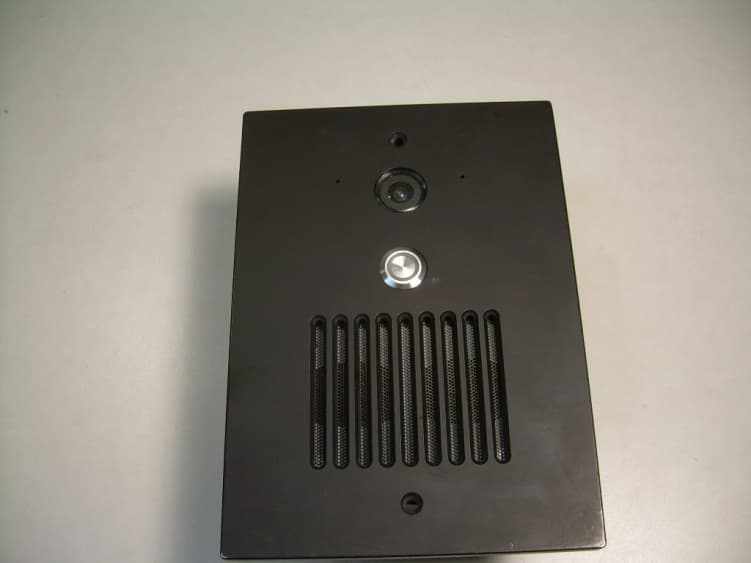 EXTERIOR DOOR STATION - FCC ID R33C4DSC - Snap One, LLC
