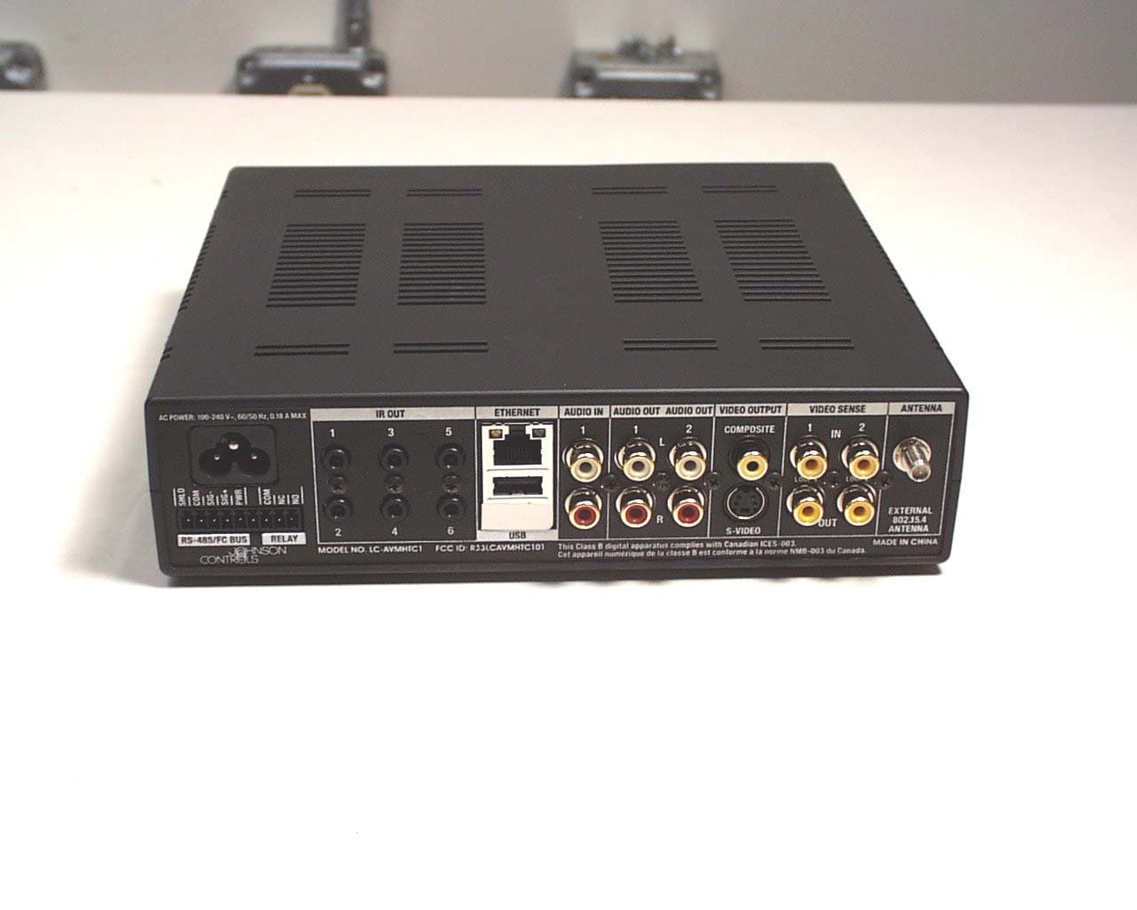 System Controller (HTC) - FCC ID R33LCAVMHTC101 - Snap One, LLC