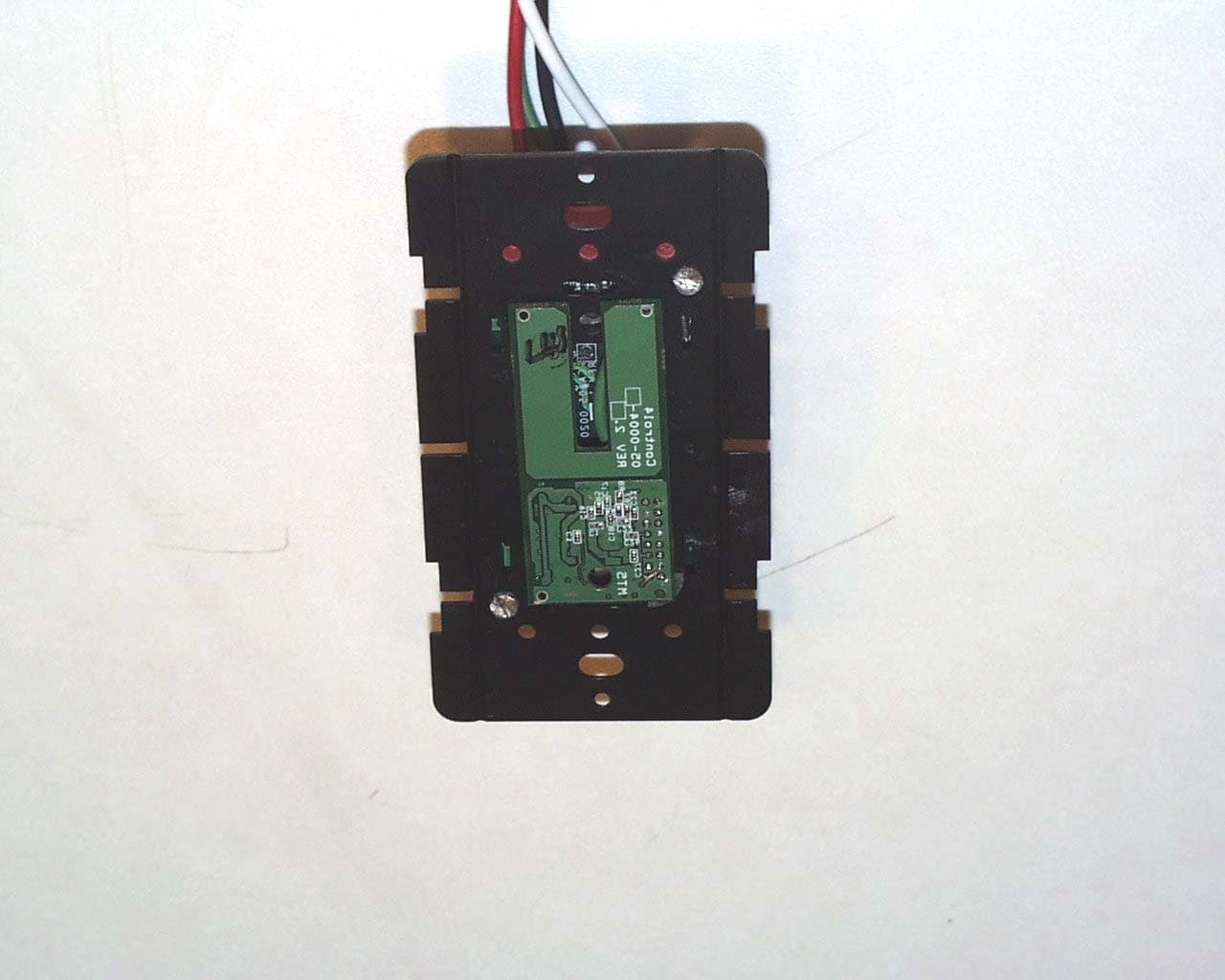 LSZ-101-X Wireless Switch - FCC ID R33LSZ1011 - Snap One, LLC (2)