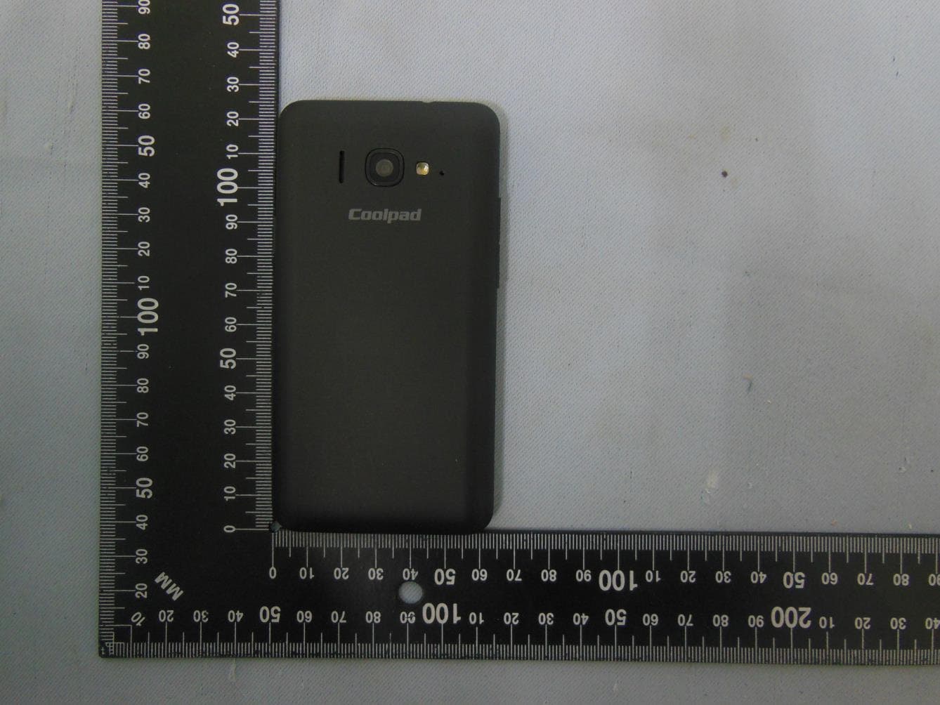 Smartphone - FCC ID R38YL5560S - Yulong Computer Telecommunication Scientific (Shenzhen) Co. LTD (2)