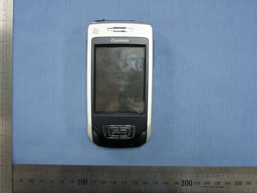 Dual-GSM, Dual-Working Smart Phone - FCC ID R38YL728G2 - Yulong Computer Telecommunication Scientific (Shenzhen) Co. LTD