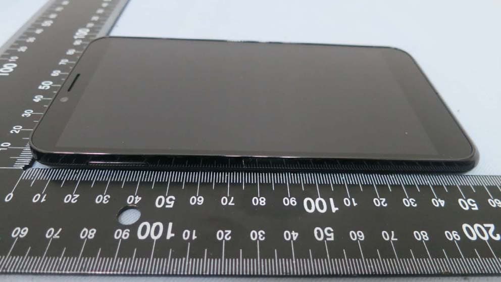 mobile phone - FCC ID R38YL990N - Yulong Computer Telecommunication Scientific (Shenzhen) Co. LTD (2)