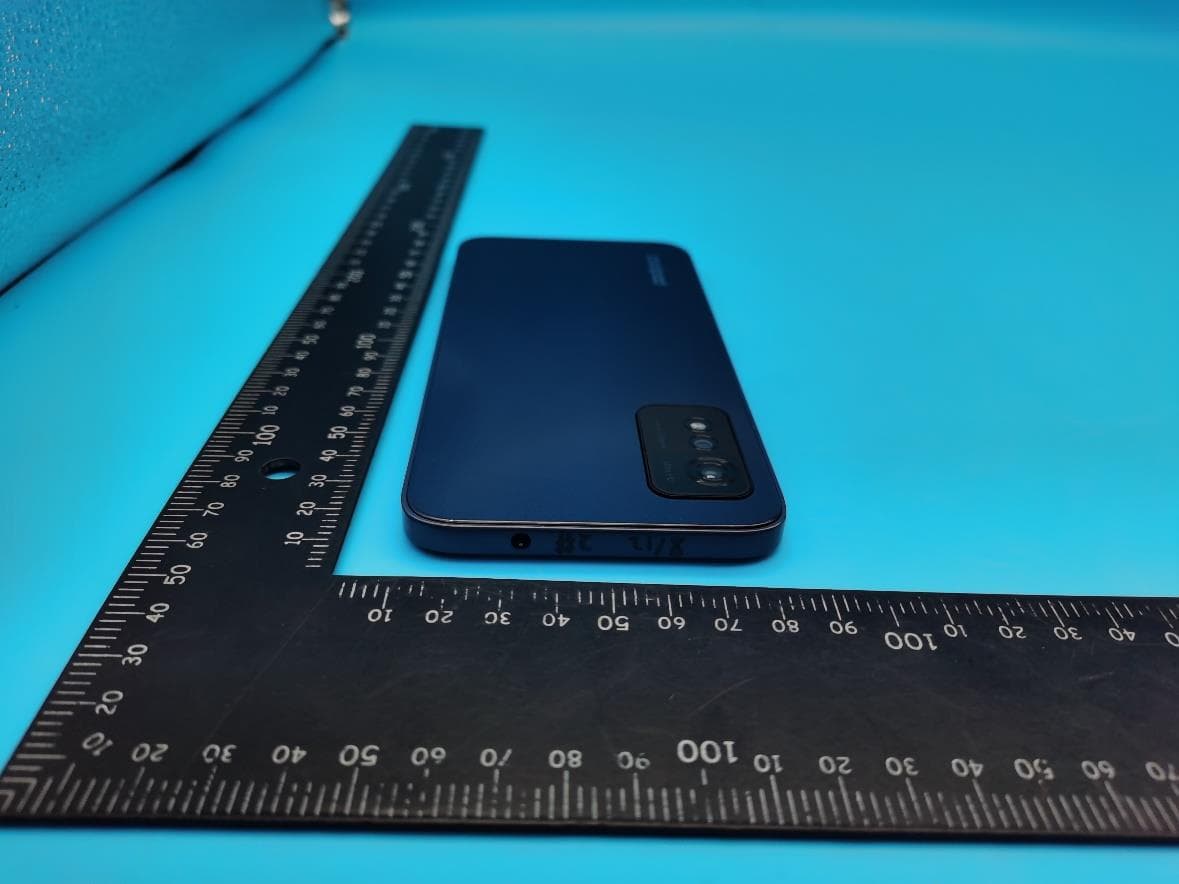 Smart phone - FCC ID R38YLCP12P - Yulong Computer Telecommunication Scientific (Shenzhen) Co. LTD (5)