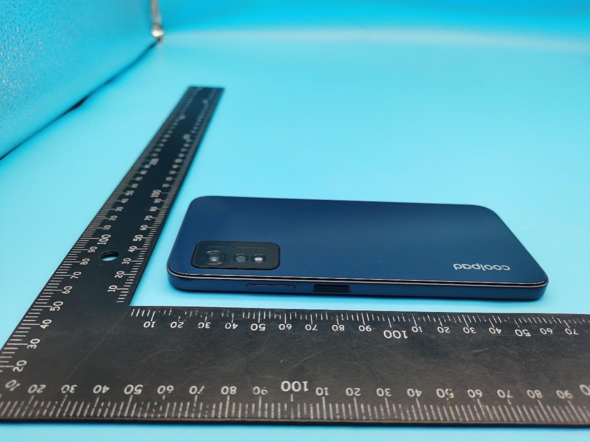 Smart phone - FCC ID R38YLCP12P - Yulong Computer Telecommunication Scientific (Shenzhen) Co. LTD