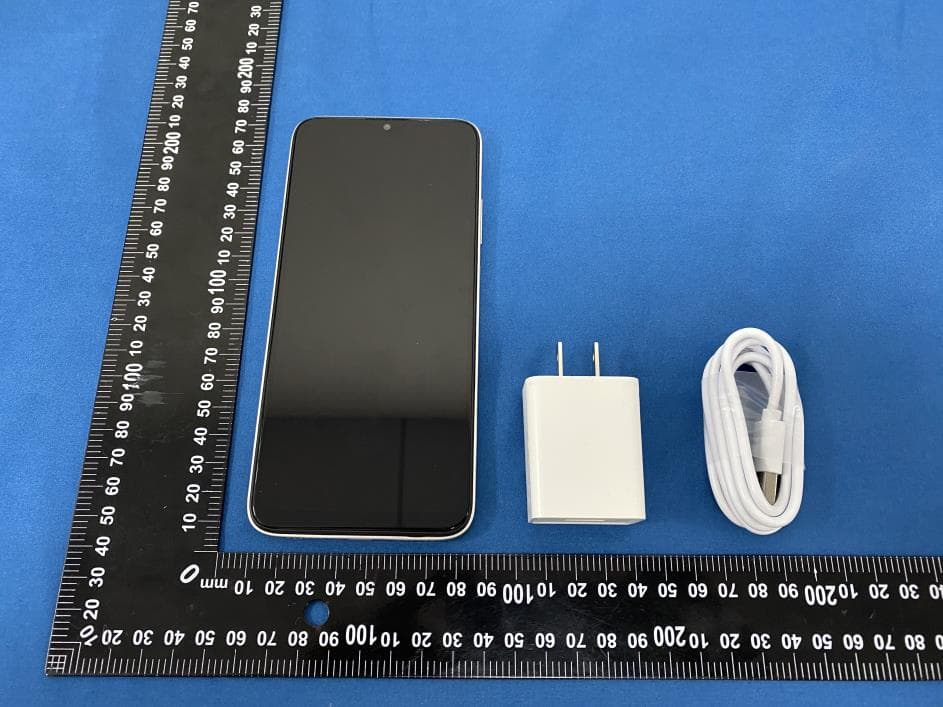 Smart Phone - FCC ID R38YLCP12Q - Yulong Computer Telecommunication Scientific (Shenzhen) Co. LTD (5)