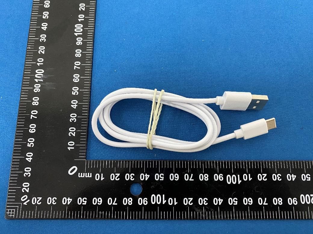 Smart Phone - FCC ID R38YLCP12U - Yulong Computer Telecommunication Scientific (Shenzhen) Co. LTD (2)