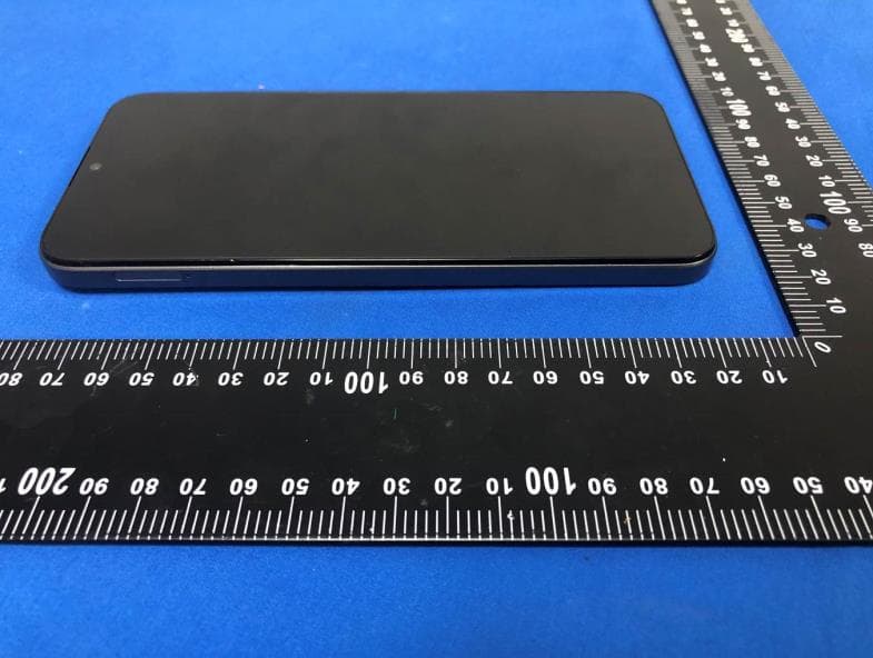 Smart Phone - FCC ID R38YLCPK21 - Yulong Computer Telecommunication Scientific (Shenzhen) Co. LTD
